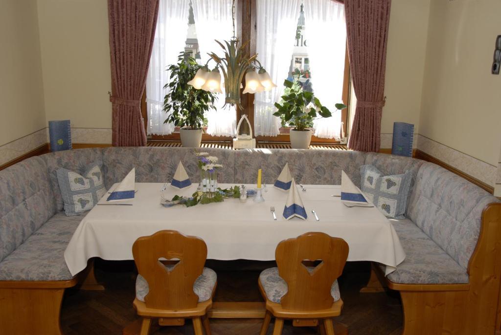 Gasthaus Zum Hirschen Ringsheim Kültér fotó